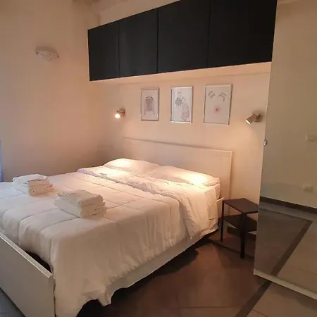 Apartment Ki House