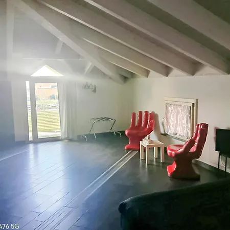 Apartment Ki House Parma